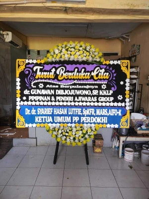 Papan Bunga di Universitas Prasetiya Mulya